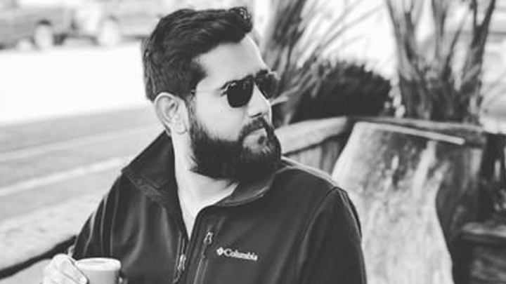 Mihir Desai: “Guddu Pandit is a different kind of Munna Bhaiya”| Rapid Fire | SRK | Sunny Deol Mihir Desai: “Guddu Pandit is a different kind of Munna Bhaiya”| Rapid Fire | SRK | Sunny Deol