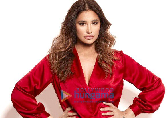 nargis fakhri 2 3