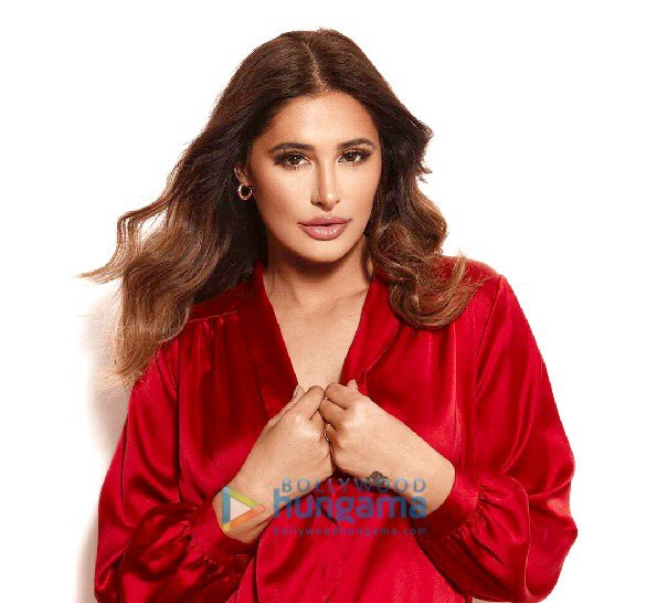 nargis fakhri 4 4