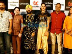Photos: Daler Mehndi and Kavita Tripathi snapped during ‘Mamla Gadbad Hai’ song for Shatranj film