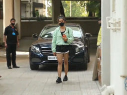 Sanya Malhotra spotted at Juhu