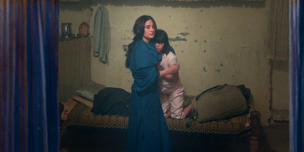 Shabana Azmi, Sanjeeda Shaikh, Satyadeep Mishra star in Netflix's thriller drama Kaali Khuhi, watch trailer 