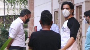 Sidharth Malhotra spotted at Bandra