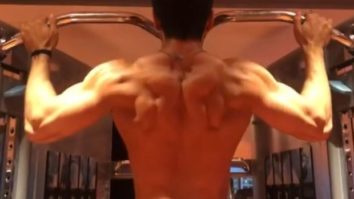 Watch: Tiger Shroff flexing his perfectly toned body leaves his fans amazed