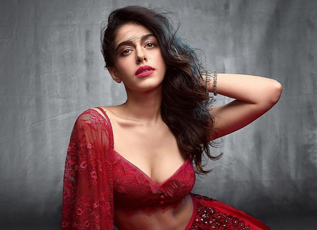 Alaya F talks about the FIRST beauty lesson she got from her mother Pooja Bedi and grandmother