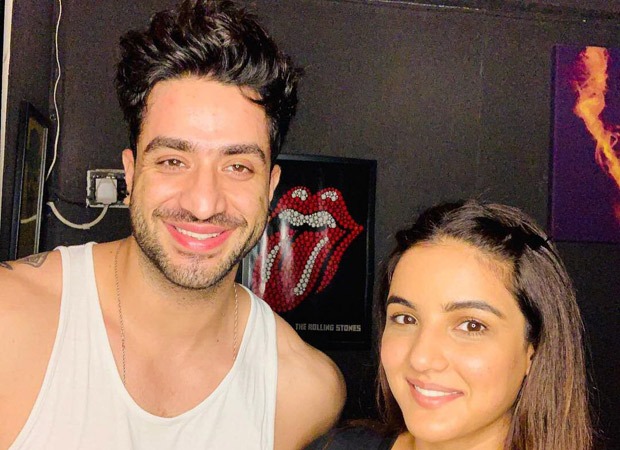 Aly Goni loses his cool on Jasmin Bhasin as she tries to stop him from getting in a fight with Jaan Kumar Sanu on Bigg Boss 14