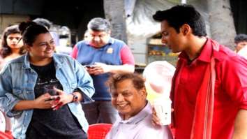 On The Sets Of The Movie Coolie No. 1