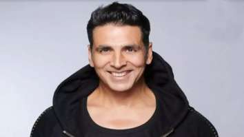 EXCLUSIVE SCOOP: Akshay Kumar gets Rs. 100 crore plus for his next comedy; the actor adopts low risk, high return model