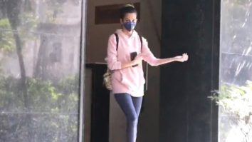 Kriti Kharbanda spotted at clinic in Bandra