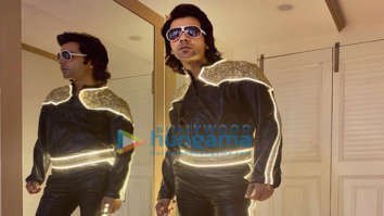 On the sets of the movie Ludo