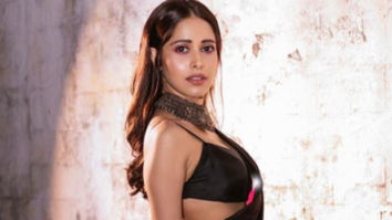 Nushrratt Bharuccha looks stunning in red saree and pink bralette in latest  photo shoot : Bollywood News - Bollywood Hungama