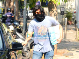 Photos: Ali Fazal and Richa Chadda snapped together at Foodhall in Khar