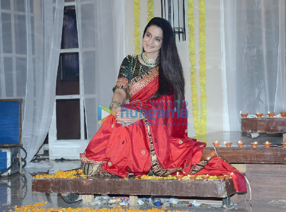 photos ameesha patel snapped during a photo shoot for the brand ahuja agarbatti 1