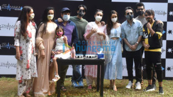 Photos: Celebs attend Padmini Kolhapure’s birthday party