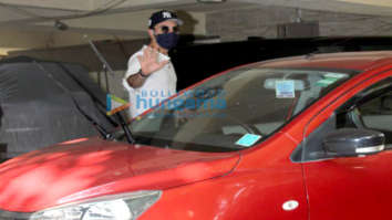 Photos: Ranbir Kapoor snapped at a dubbing studio in Bandra