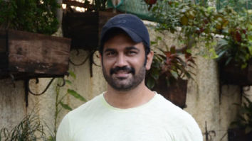 Photos: Sharad Kelkar snapped at a dubbing studio in Juhu