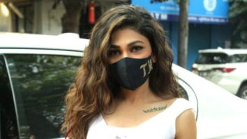 Photos: Tulsi Kumar spotted out and about in the city