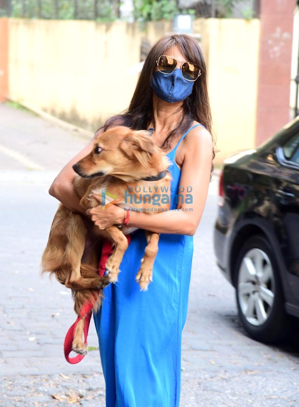 photos vidya malavade snapped in bandra 2