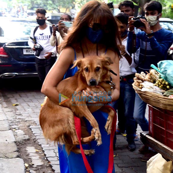 photos vidya malavade snapped in bandra 3