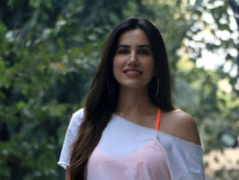 Photos: Vikrant Massey and Sonnalli Seygall snapped in Bandra