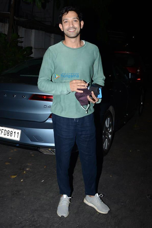 Photos: Vikrant Massey snapped in Andheri Photos: Vikrant Massey snapped in Andheri