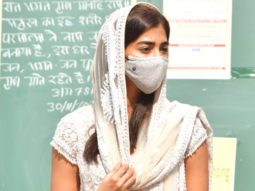 Pooja Hegde spotted at Gurudwara in Santacruz