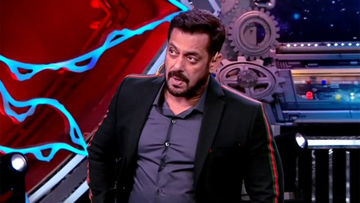 Salman Khan REPRIMANDS Pavitra: “Ye aggression hai ya full on…”| Bigg Boss 14 | Eijaz Khan