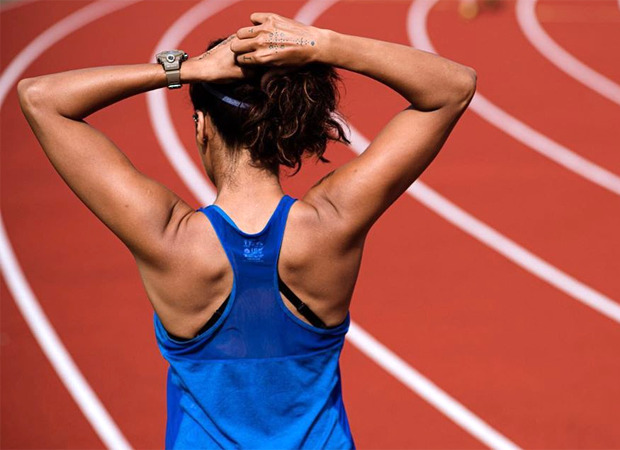 Taapsee Pannu flaunts her chiseled back while sharing a glimpse from Rashmi Rocket
