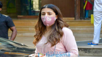 Photos: Nupur Sanon spotted at pet store