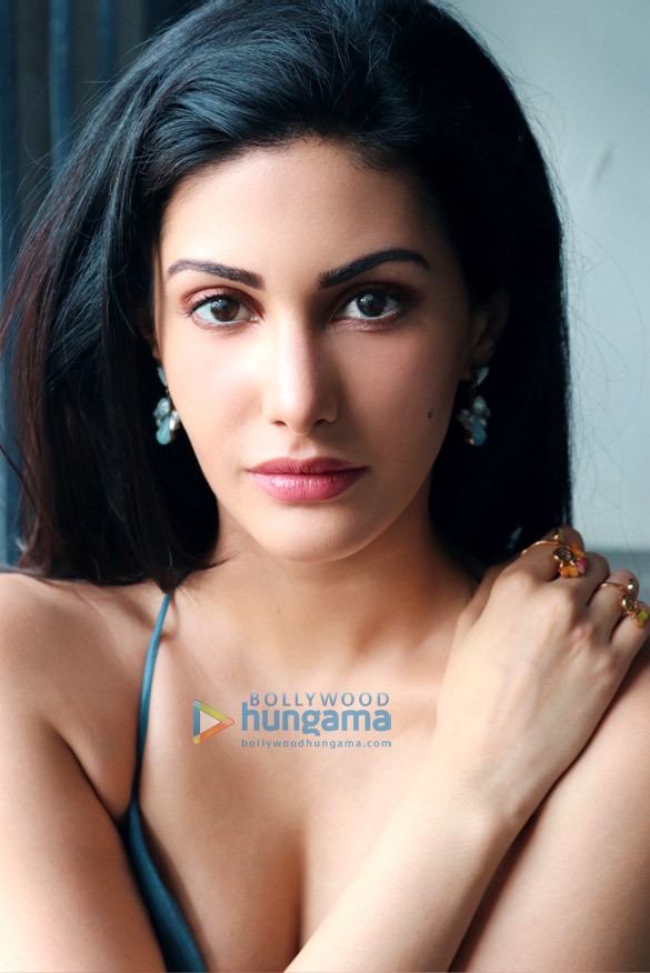 amyra dastur 91