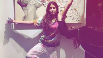 Arjun Kapoor posts goofy picture of sisters Janhvi Kapoor and Khushi Kapoor