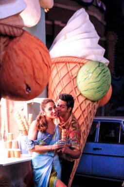 Movie Stills Of The Movie Coolie No.1
