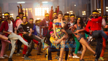 Movie Stills Of The Movie Coolie No.1