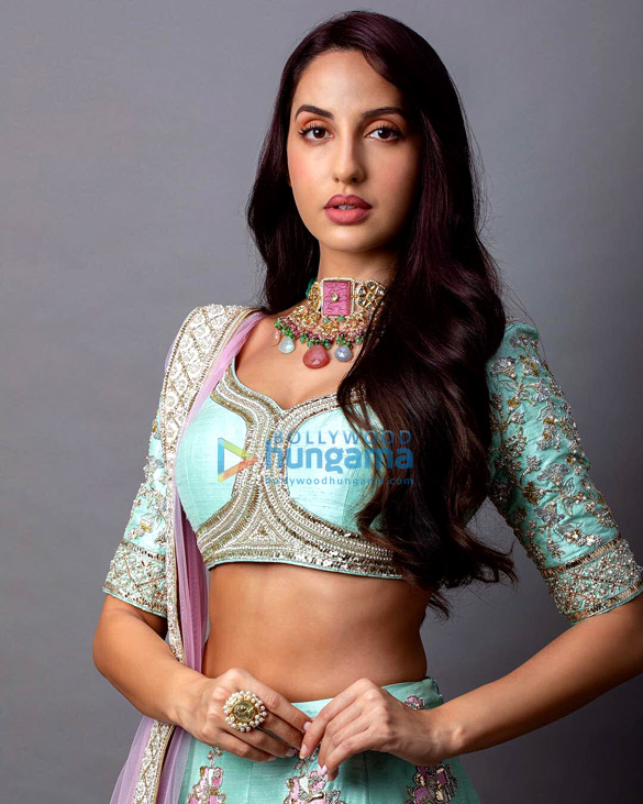 nora fatehi 17