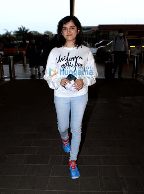 Photos: Aamir Ali and Shirley Setia snapped at the airport Photos: Aamir Ali and Shirley Setia snapped at the airport