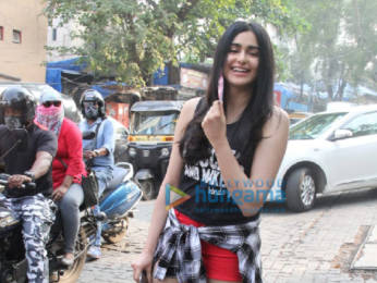 Photos: Adah Sharma spotted in Bandra