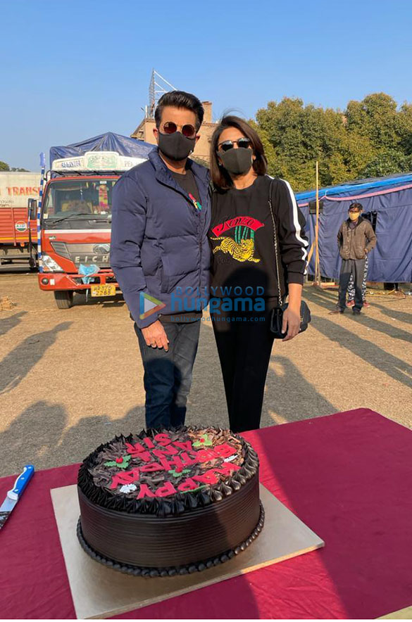 photos anil kapoor celebrates his birthday on the sets of jugjugg jeeyo 1
