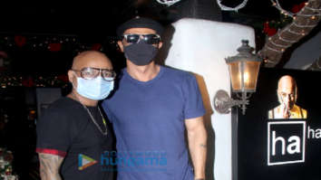 Photos: Arjun Rampal snapped at Hakim’s Aalim salon in Khar