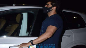 Photos: Arjun Kapoor snapped in Juhu