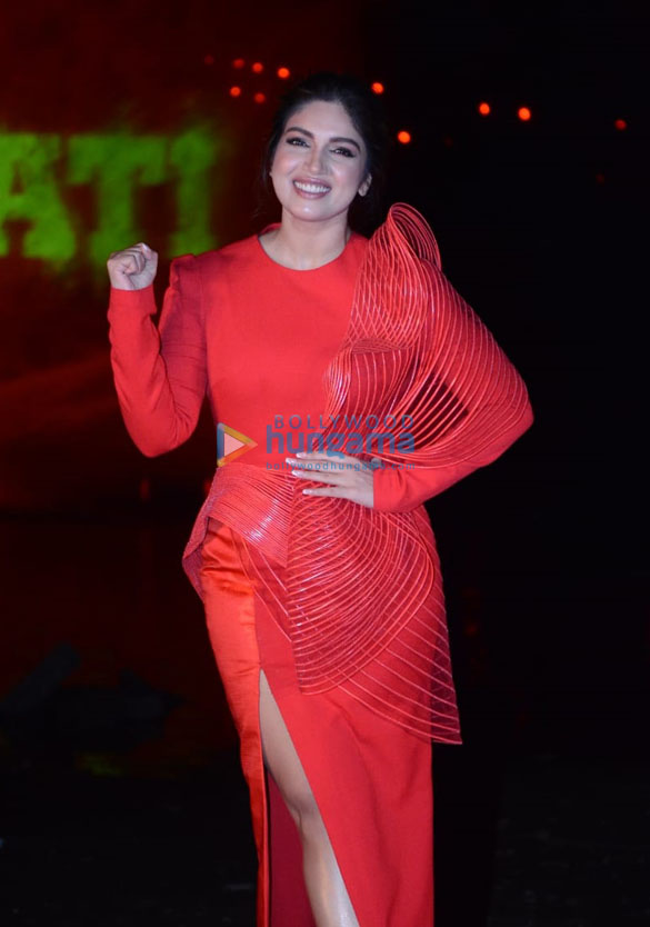 Photos: Bhumi Pednekar snapped promoting her film Durgamati: The Myth Photos: Bhumi Pednekar snapped promoting her film Durgamati: The Myth