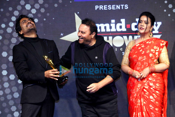 photos celebs snapped at midday showbiz icon awards 2020 3 2