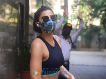 Photos: Daisy Shah spotted on her way to kick boxing training
