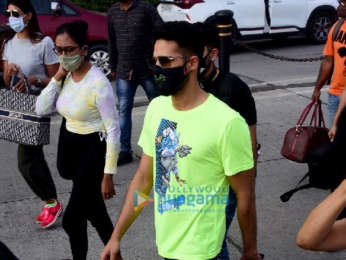 Photos: Deepika Padukone and Siddhant Chaturvedi spotted at Gateway Of India