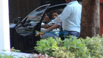 Photos: Disha Patani spotted outside Tiger Shroff’s house in Bandra