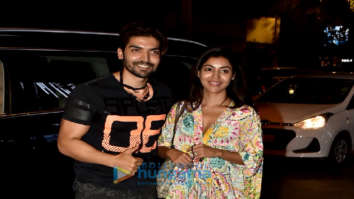 Photos: Gurmeet Choudhary, Nimrat Kaur and Debina Bonnerjee snapped at Food Mall