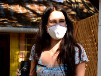 Photos: Isabel Kaif spotted in Versova