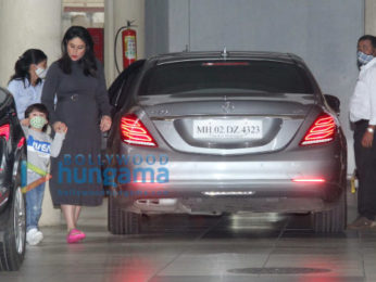 Photos: Kareena Kapoor Khan and Taimur Ali Khan snapped at Babita Kapoor's house
