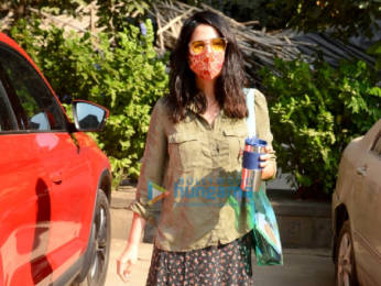 Photos: Kirti Kulhari spotted outside Black Frame Studios