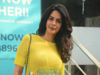 Photos: Mallika Sherawat snapped in Andheri