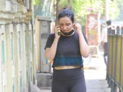 Photos: Neha Sharma spotted in Bandra